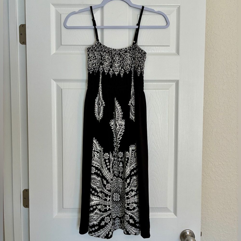 India Boutique Sundress Small Black White Boho Smocked Mandala Festival Artsy